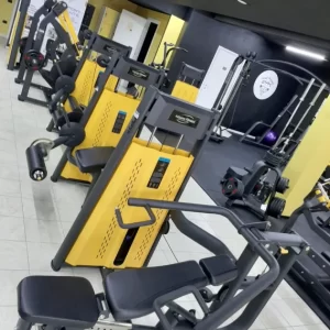 Macchinari ISOTONICI   AZZURRA FITNESS